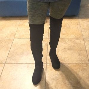 NWOT thigh high faux suede boots